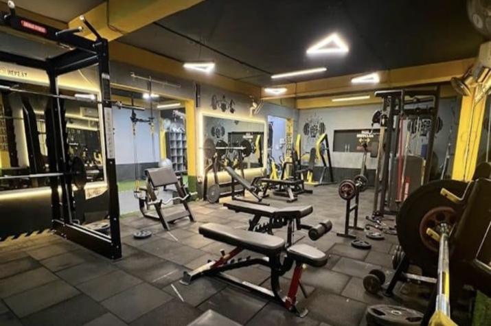 Peter,s Gym Derabassi